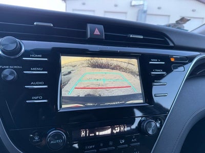 2018 Toyota Camry Hybrid LE FWD