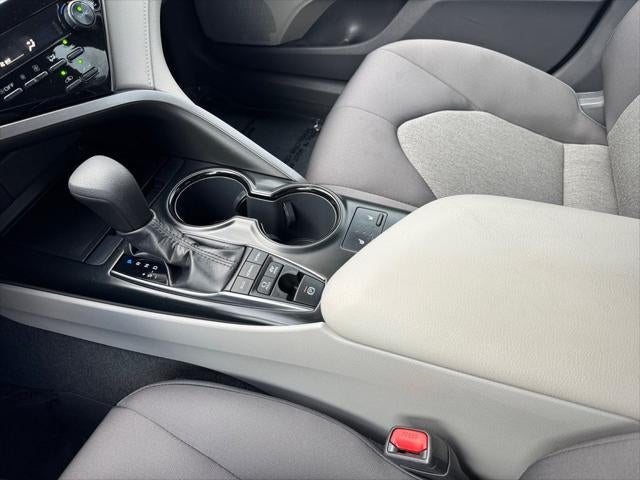 2019 Toyota Camry Hybrid LE FWD