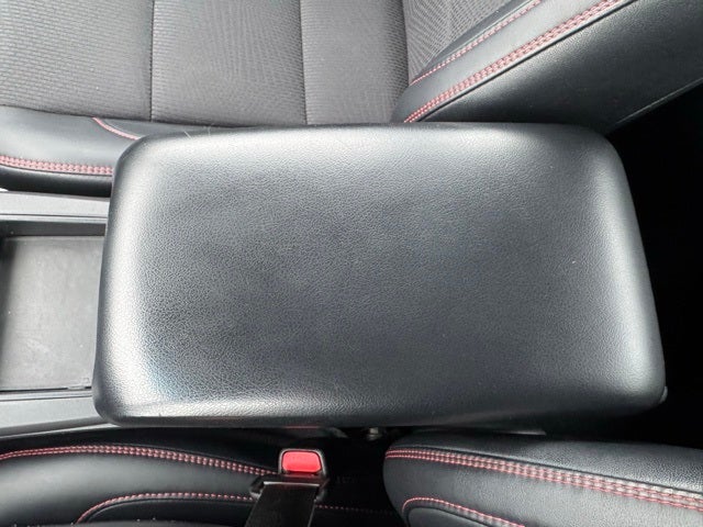 2016 Toyota Camry SE FWD