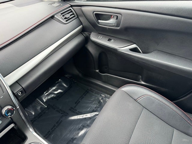 2016 Toyota Camry SE FWD