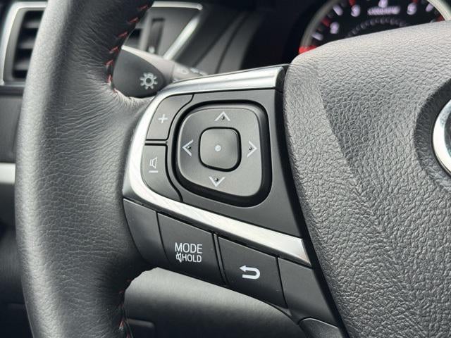 2016 Toyota Camry SE FWD