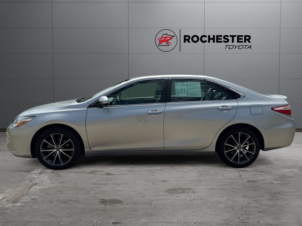 2017 Toyota Camry XSE FWD