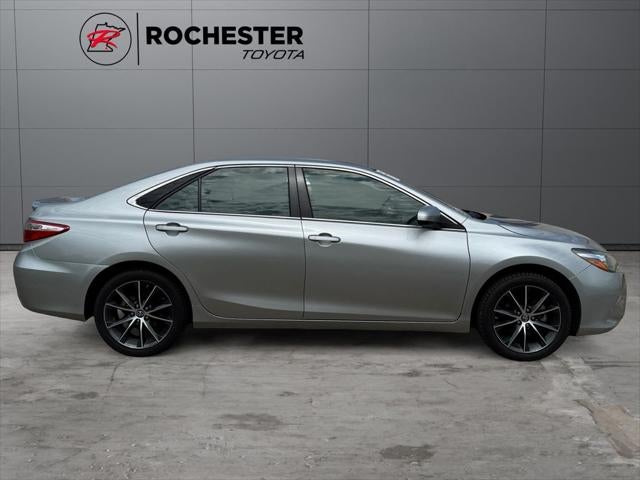 2017 Toyota Camry XSE FWD