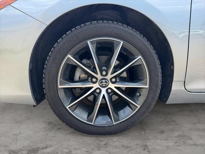 2017 Toyota Camry XSE FWD