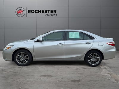2017 Toyota Camry SE FWD