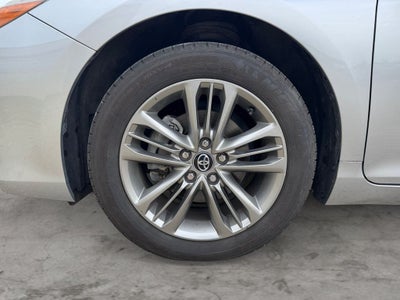 2017 Toyota Camry SE FWD