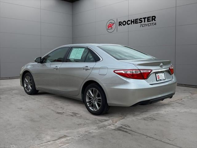 2017 Toyota Camry SE FWD
