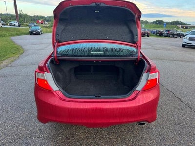 2012 Toyota Camry SE FWD