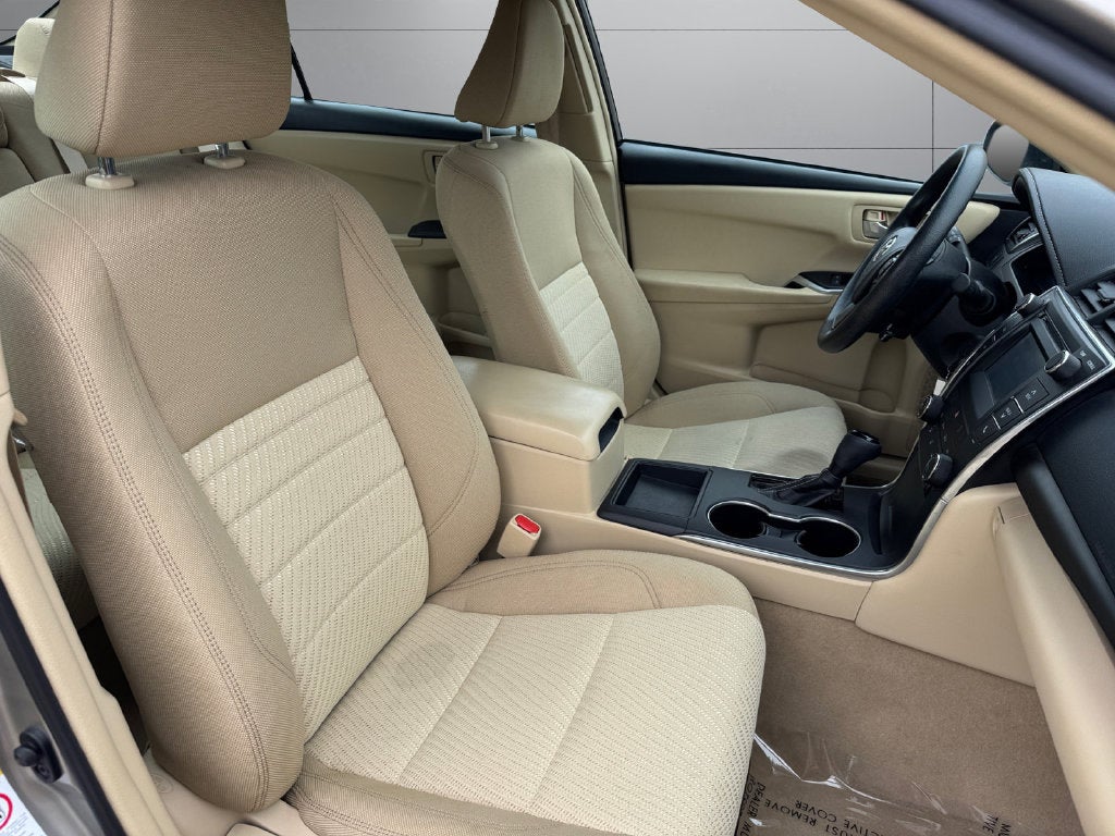 2017 Toyota Camry LE FWD
