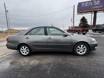 2005 Toyota Camry XLE FWD