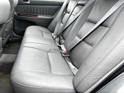 2005 Toyota Camry XLE FWD