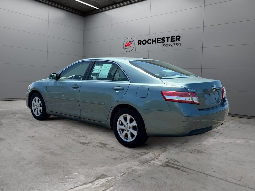 2011 Toyota Camry LE FWD