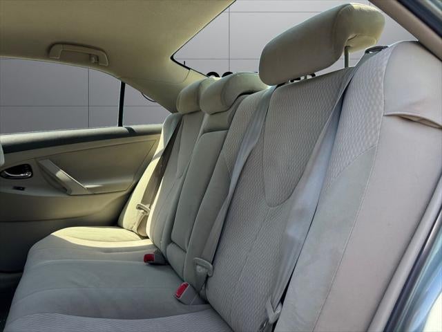 2011 Toyota Camry LE FWD