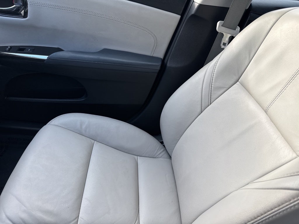 2014 Toyota Avalon XLE FWD