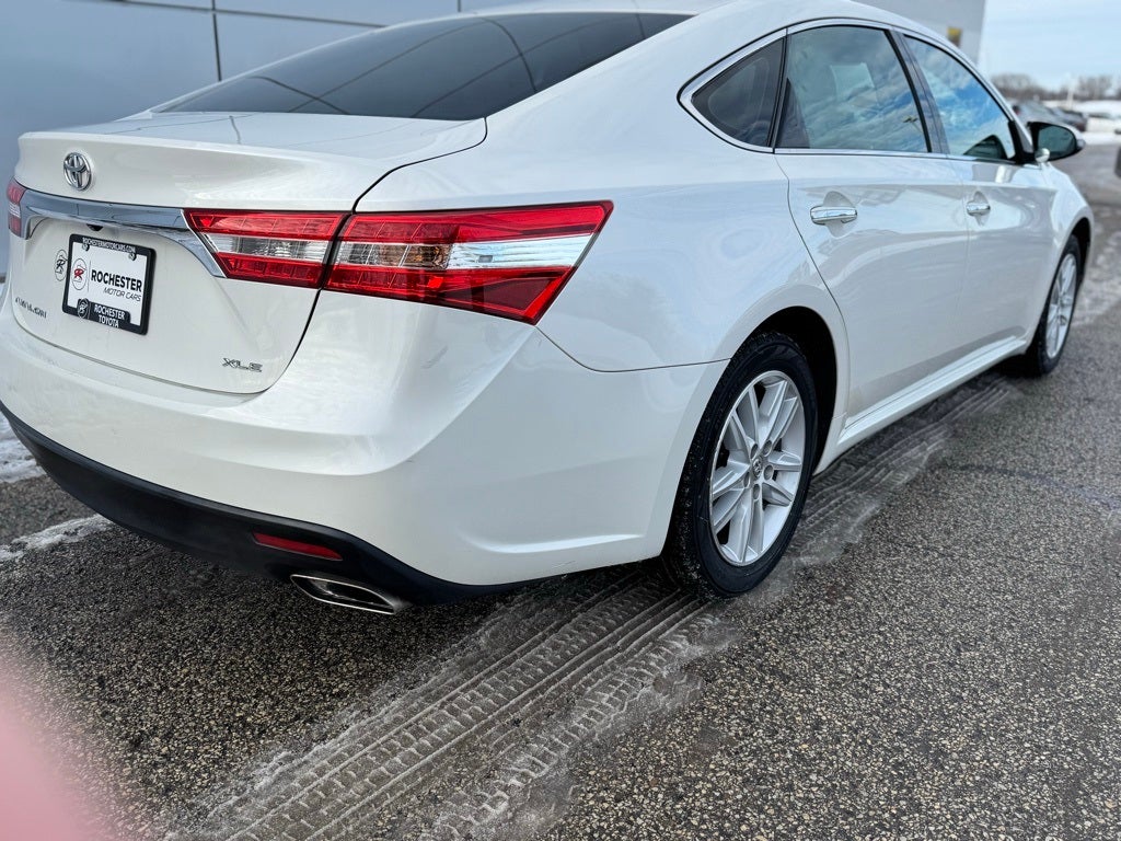 2014 Toyota Avalon XLE FWD