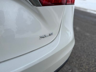 2014 Toyota Avalon XLE FWD