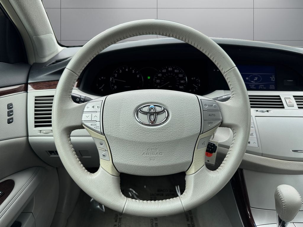 2009 Toyota Avalon XLS FWD