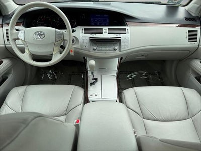 2009 Toyota Avalon XLS FWD