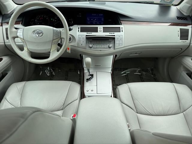 2009 Toyota Avalon XLS FWD