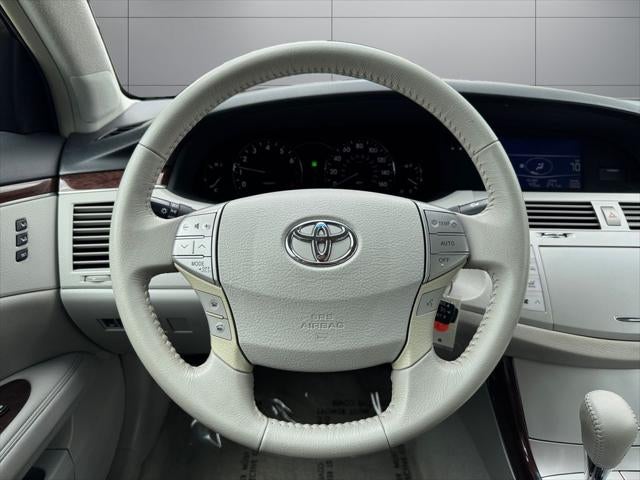 2009 Toyota Avalon XLS FWD