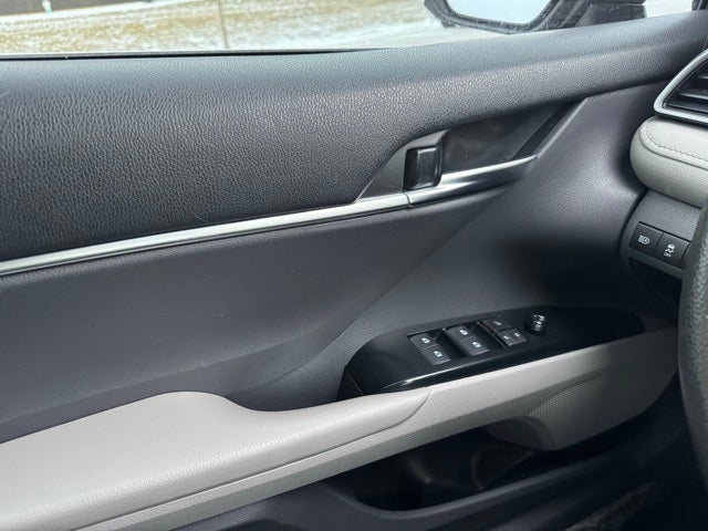 2020 Toyota Camry LE AWD