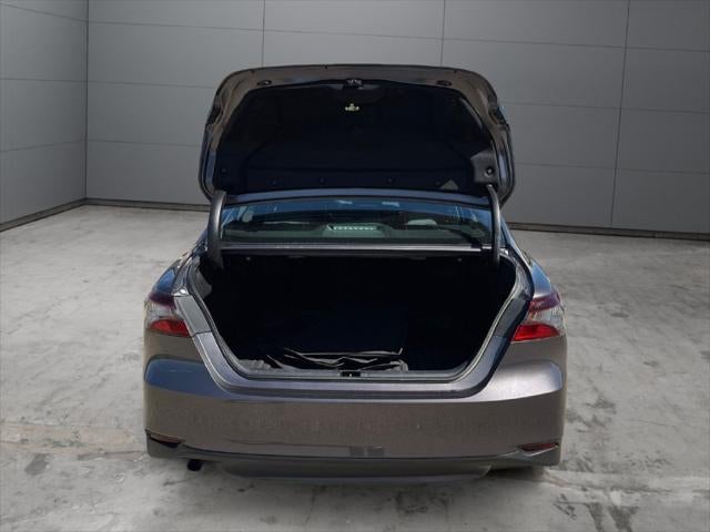 2021 Toyota Camry Hybrid LE FWD