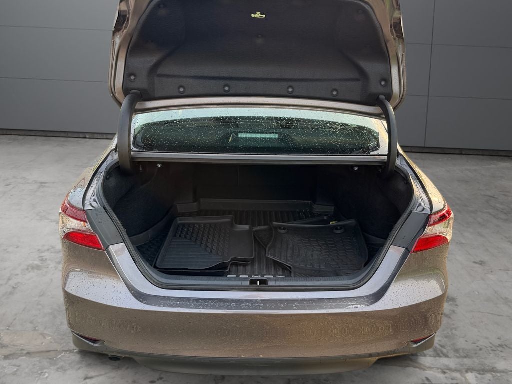 2024 Toyota Camry Hybrid LE FWD