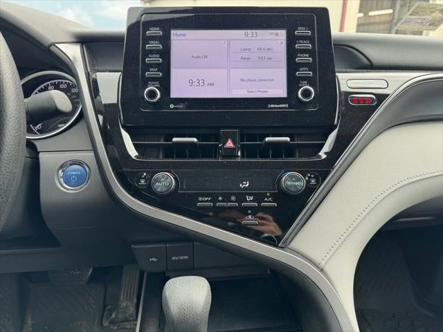 2024 Toyota Camry Hybrid LE FWD