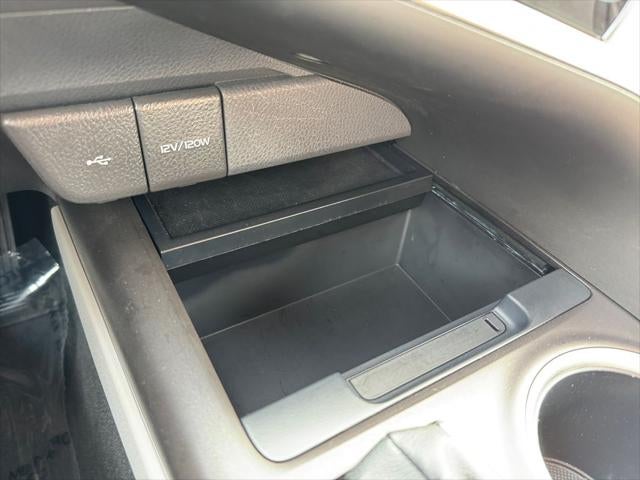 2024 Toyota Camry Hybrid LE FWD