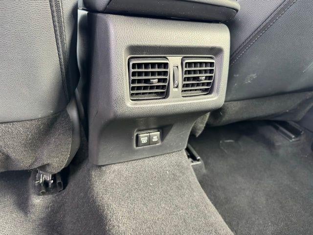 2025 Toyota Camry SE FWD