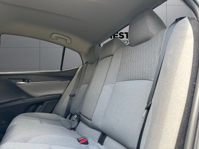 2025 Toyota Camry LE FWD