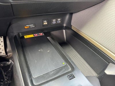 2025 Toyota Camry SE FWD