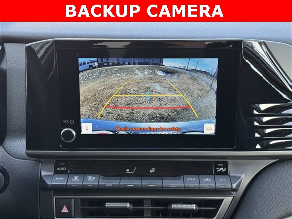 2025 Toyota Camry LE FWD