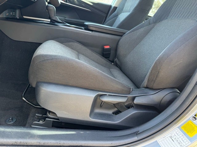 2025 Toyota Camry LE FWD