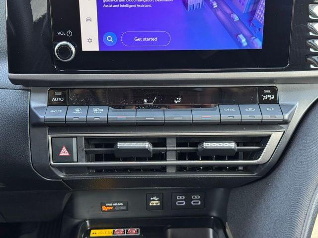 2025 Toyota Camry LE FWD