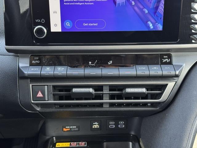 2025 Toyota Camry LE FWD