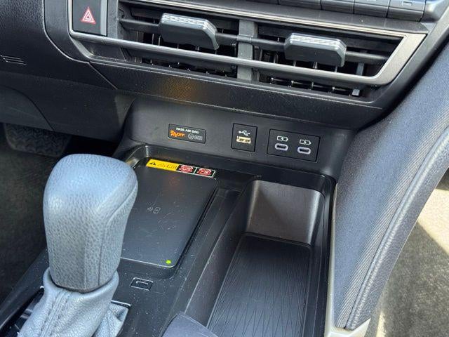 2025 Toyota Camry LE FWD