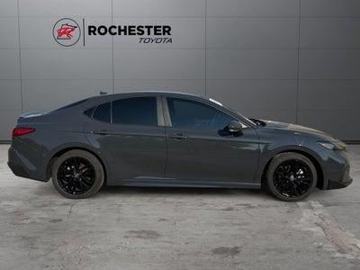 2025 Toyota Camry SE FWD