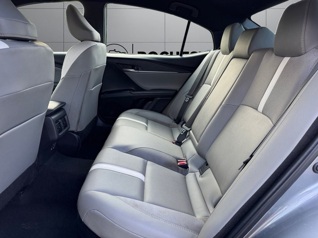 2026 Toyota Camry SE FWD