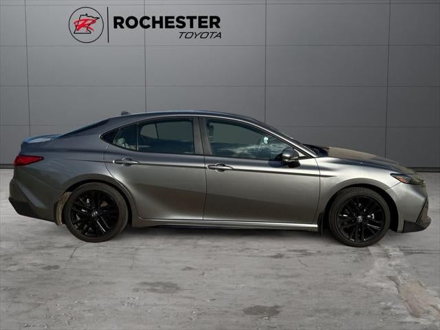 2026 Toyota Camry SE FWD