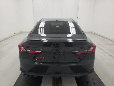 2025 Toyota Camry SE FWD
