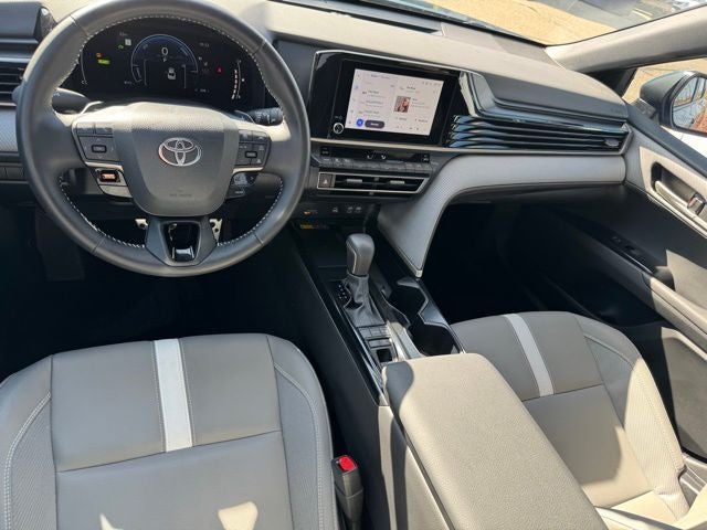 2025 Toyota Camry SE FWD