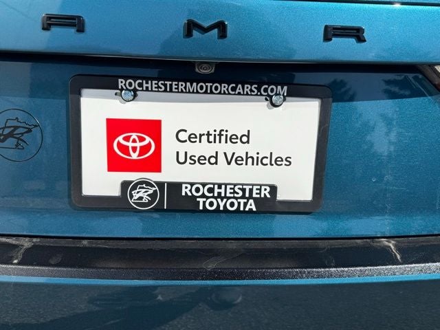 2025 Toyota Camry SE FWD