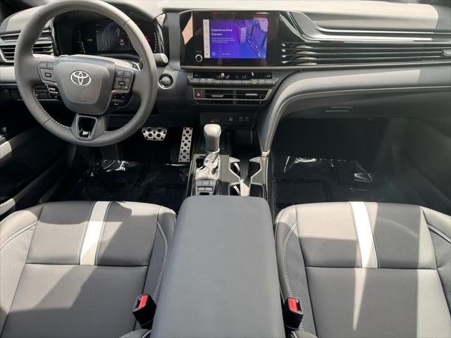 2026 Toyota Camry SE FWD