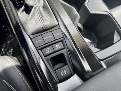 2026 Toyota Camry SE FWD