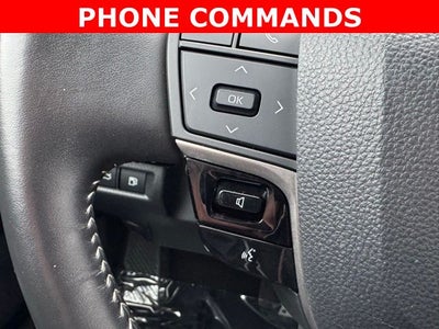 2025 Toyota Camry SE FWD