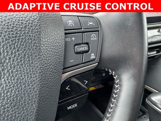 2025 Toyota Camry SE FWD