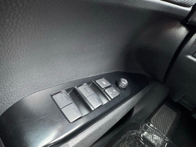 2025 Toyota Camry SE FWD