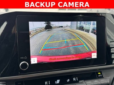 2025 Toyota Camry SE FWD