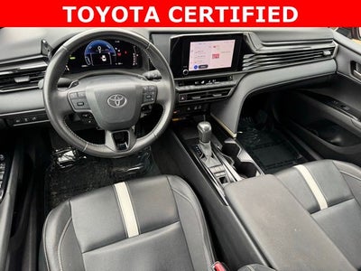 2025 Toyota Camry SE FWD